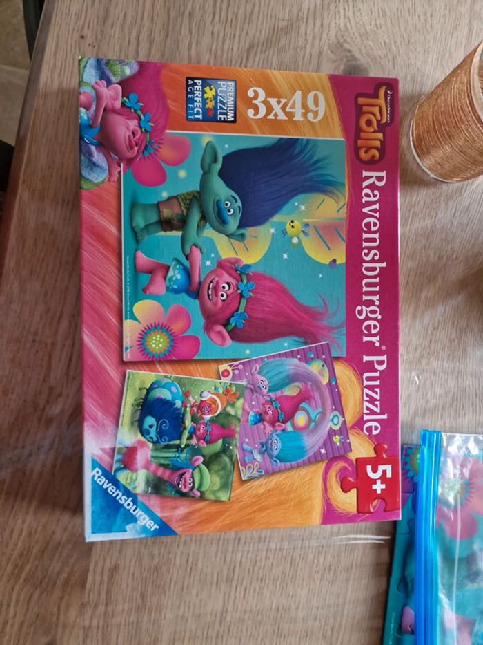 Puzzle 3x49 pièces les trolls