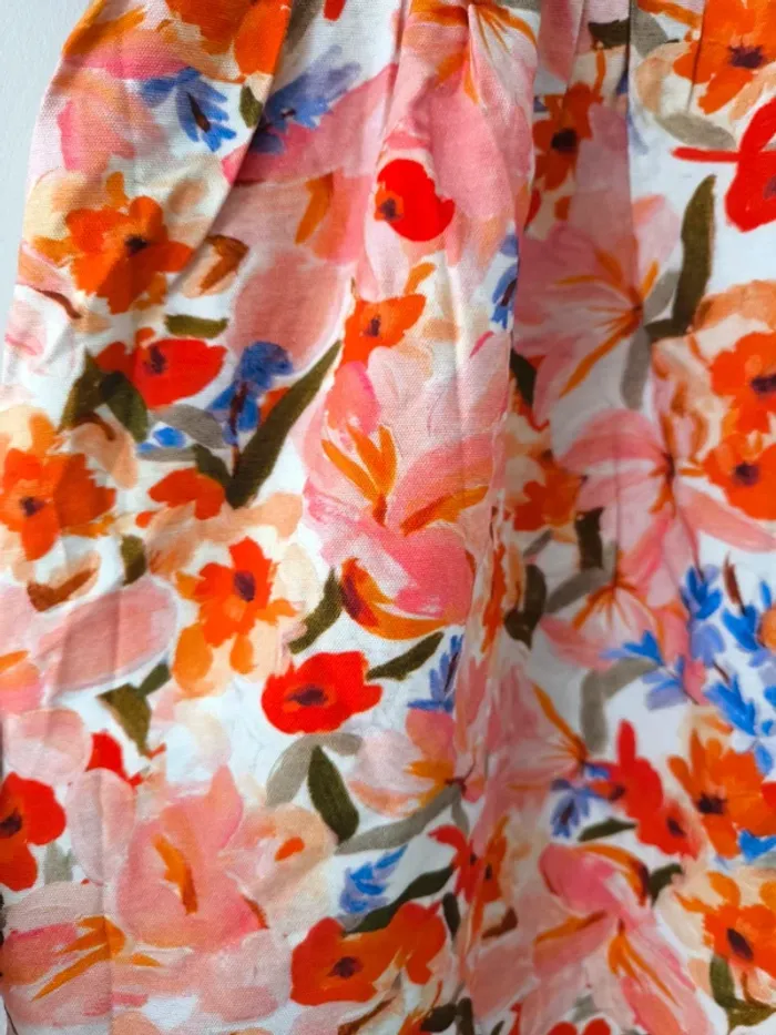 Robe portefeuille fleurie Cerise Blue – Taille S – Neuve avec étiquette - photo numéro 3