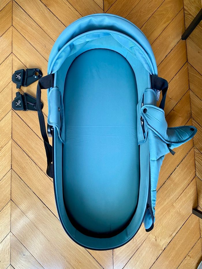 Nacelle Yoyo Aqua avec accessoires (adaptateurs, pluie et moustiquaire) - photo numéro 3