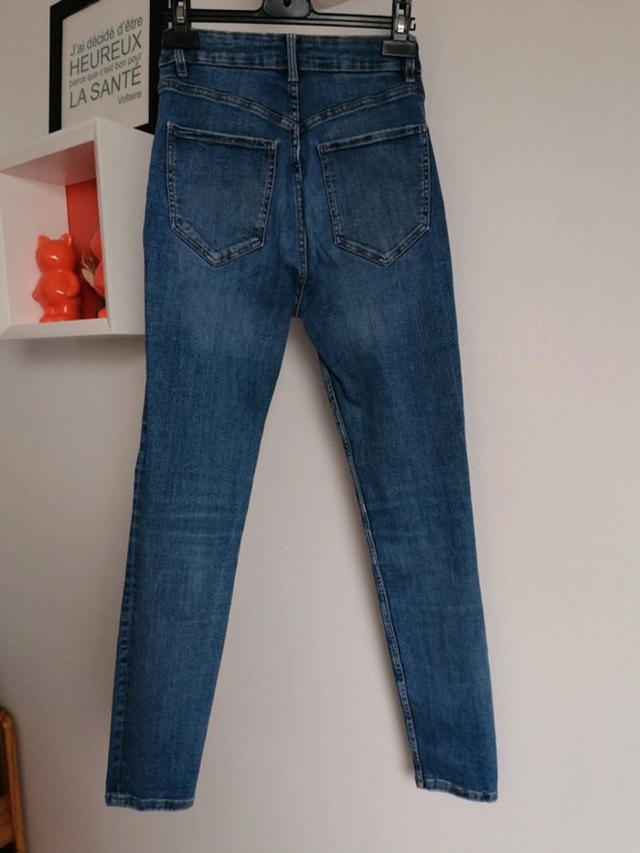 Jean Zara taille 34 - photo numéro 4