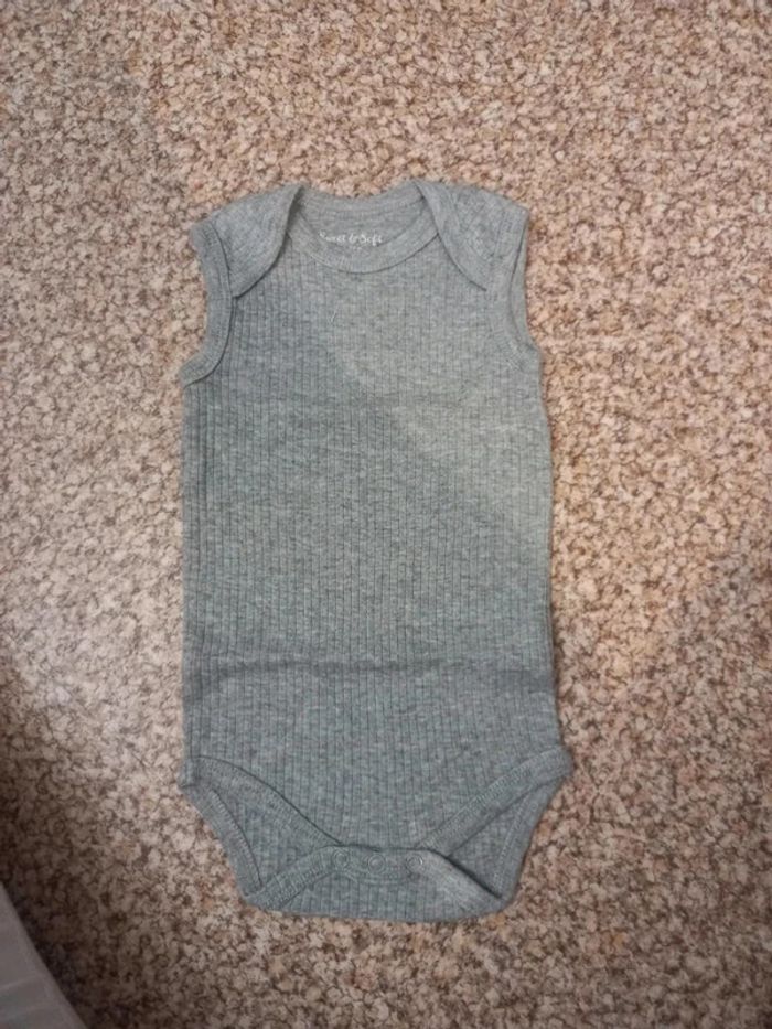Body gris