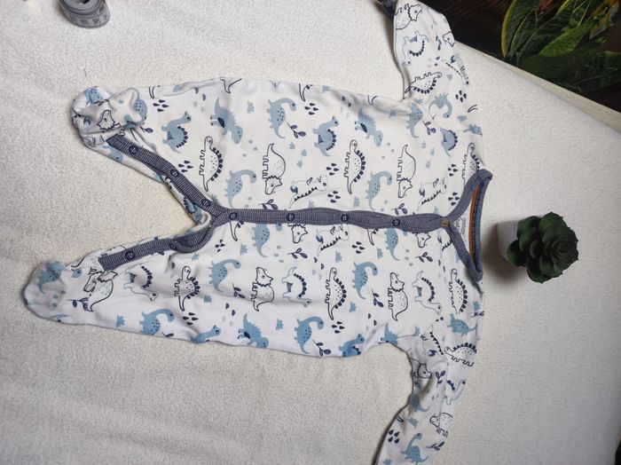 Pyjama léger garçon dinosaure - Taille 3 mois - C&A Baby Club - photo numéro 2