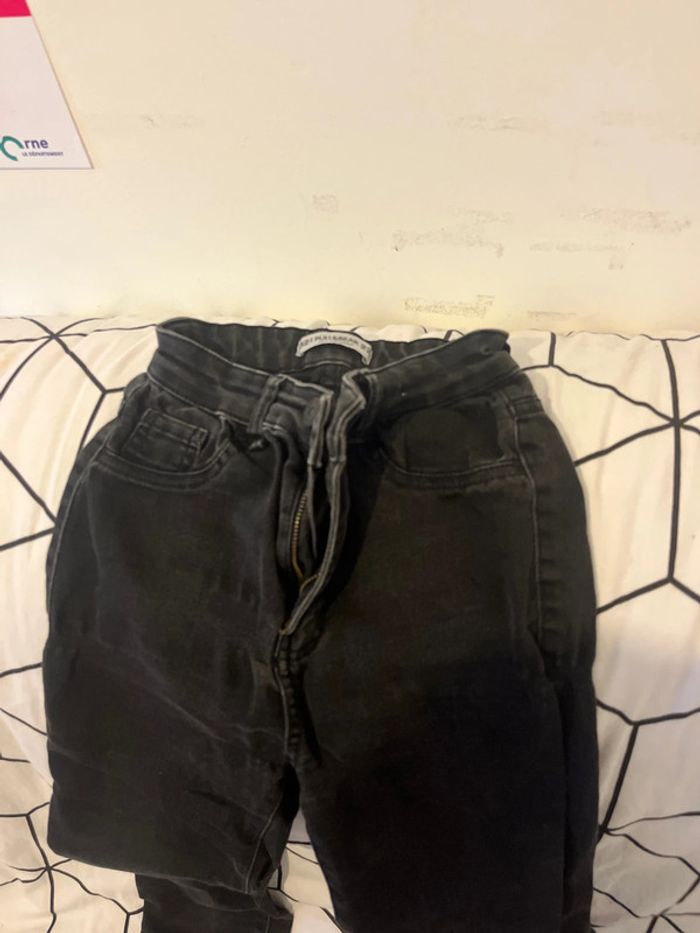 Jean noir - photo numéro 2