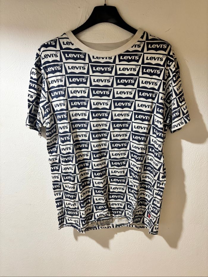 TEE shirt Lévis