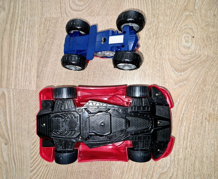 Voiture et quad spiderman comme neuf - photo numéro 5