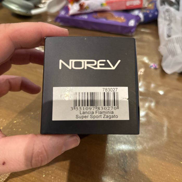 Norev voiture miniature Lancia flaminia super sport - photo numéro 5