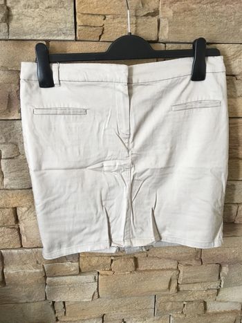 Mini jupe beige taille 38 Mango.