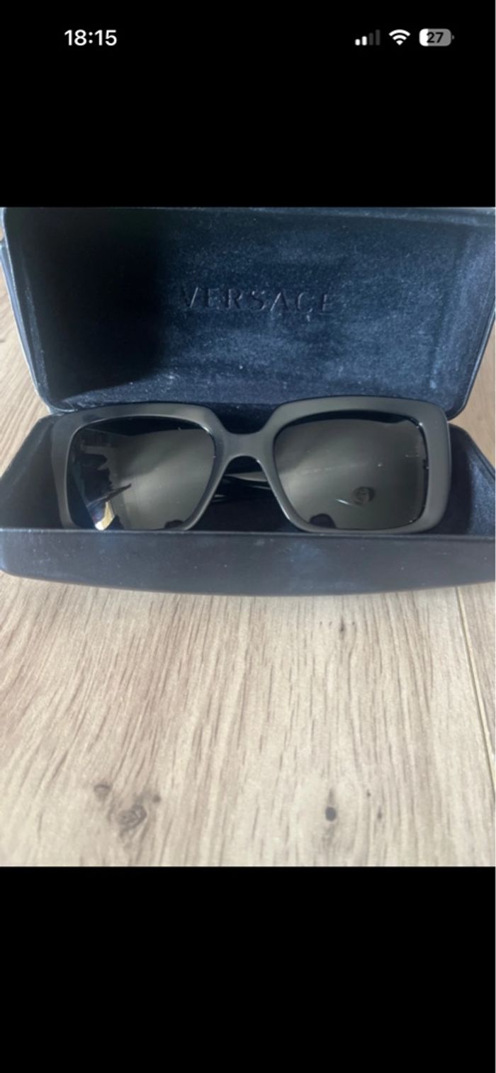 Lunettes solaires Versace médusa Swarovski - photo numéro 4
