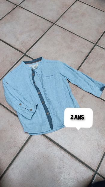 Chemise bleu ciel texturé