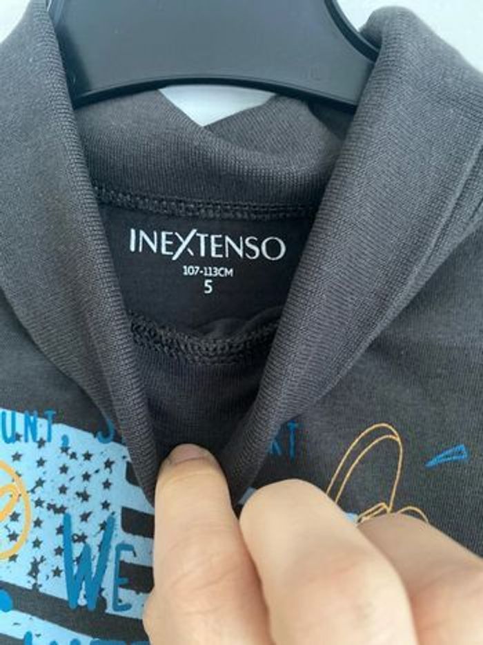 T shirt col montant 5 ans - photo numéro 3