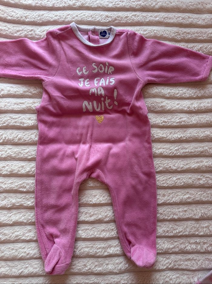 Lot 4 pyjamas 9 mois - photo numéro 3