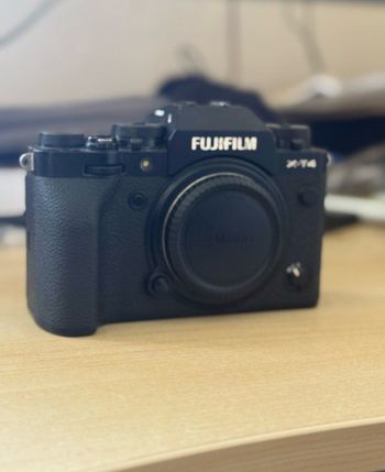 Fujifilm X-T4