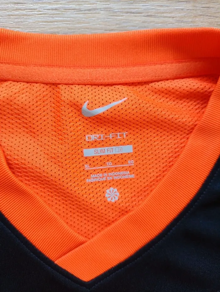 Maillot de sport Nike - photo numéro 4