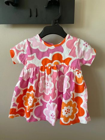 Robe neuve taille 3 mois