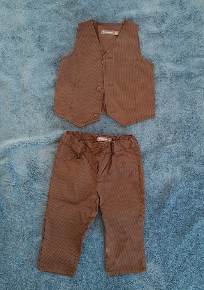 Costume