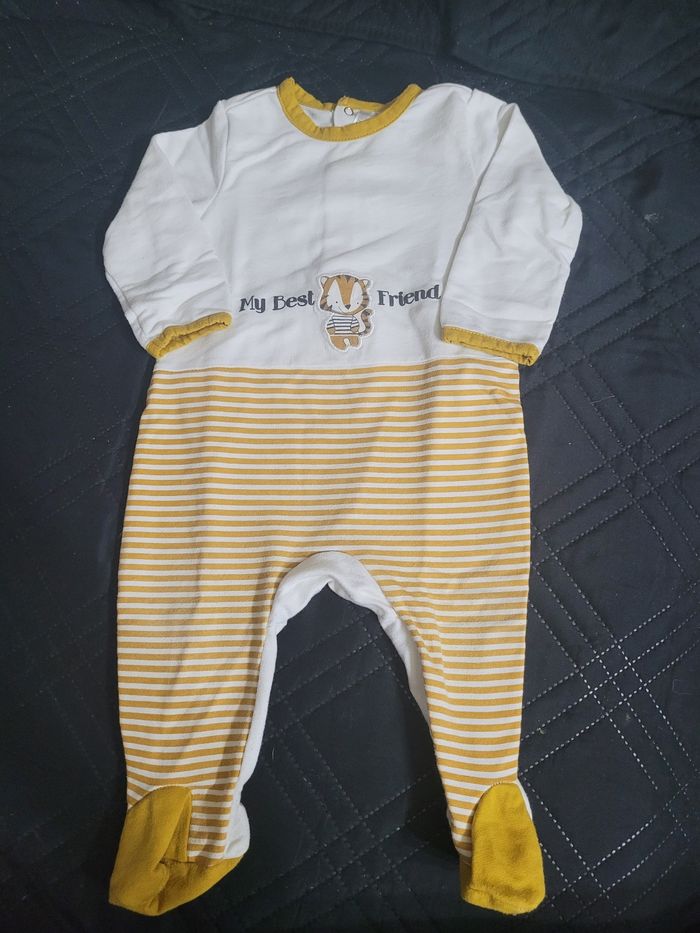 Pyjamas - photo numéro 2