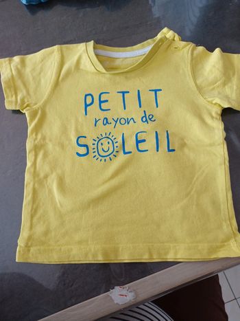 Haut manches courtes 9 mois