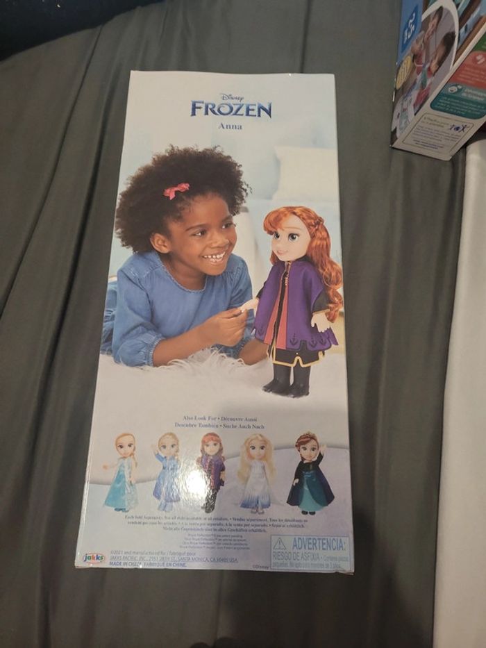 Poupee reine des niege anna - photo numéro 3