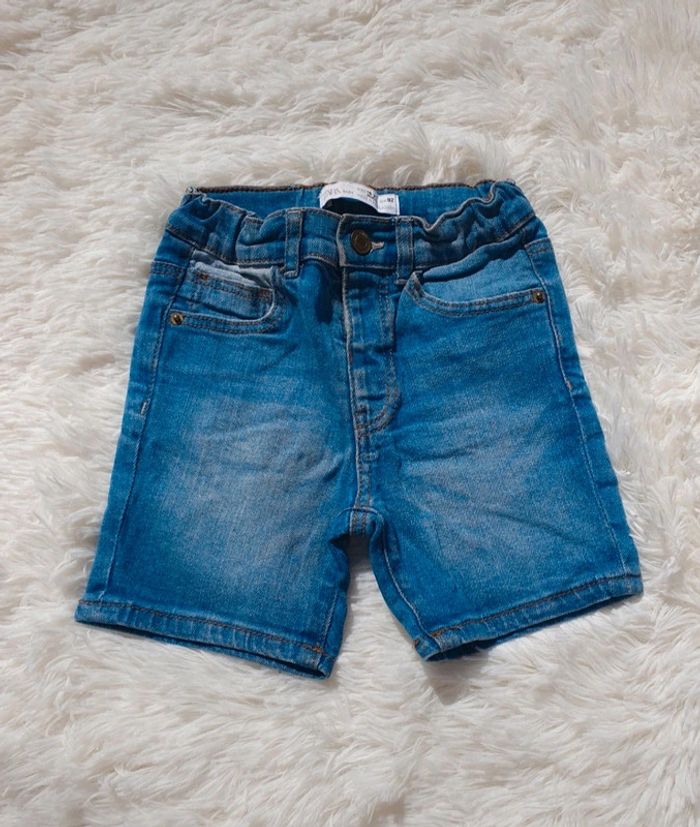 Short taille 2ans