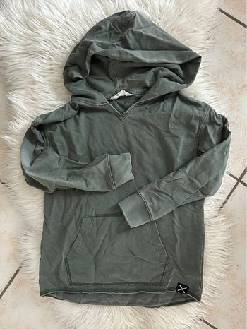 Garçon 👦🏻 pull kaki délavé h&m taille 6/8 ans