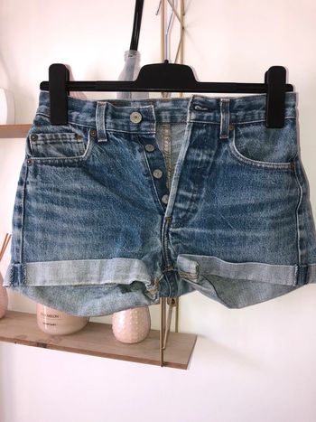 🌼Short en jean Lévi Strauss🌼