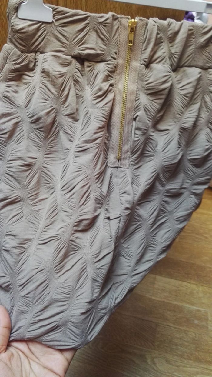 Jupe taupe - photo numéro 3