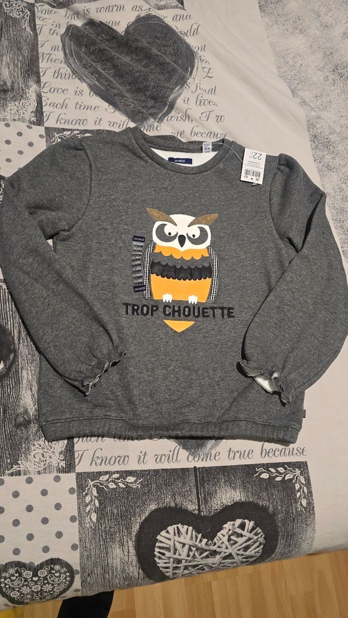 NEUF (non porté) 🏷🩷🤩👌 😍 superbe sweat molleton et molletonné 10 ans fille 🩷🤩👌😍