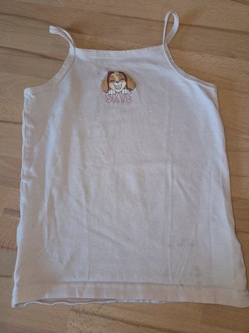 Débardeur fine bretelle taille 6 ans