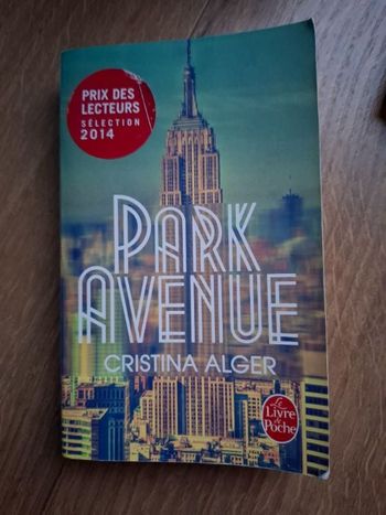Roman Park avenue de Christina Alger en bon état