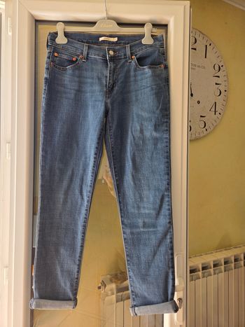 Jean's Levi's boyfriend