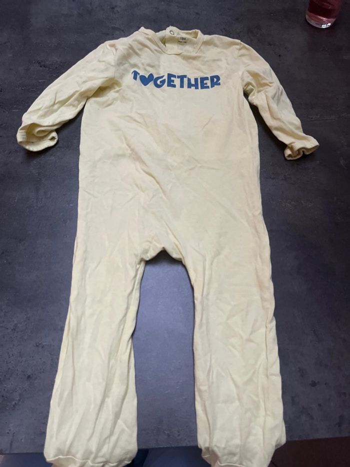 Pyjamas jaune