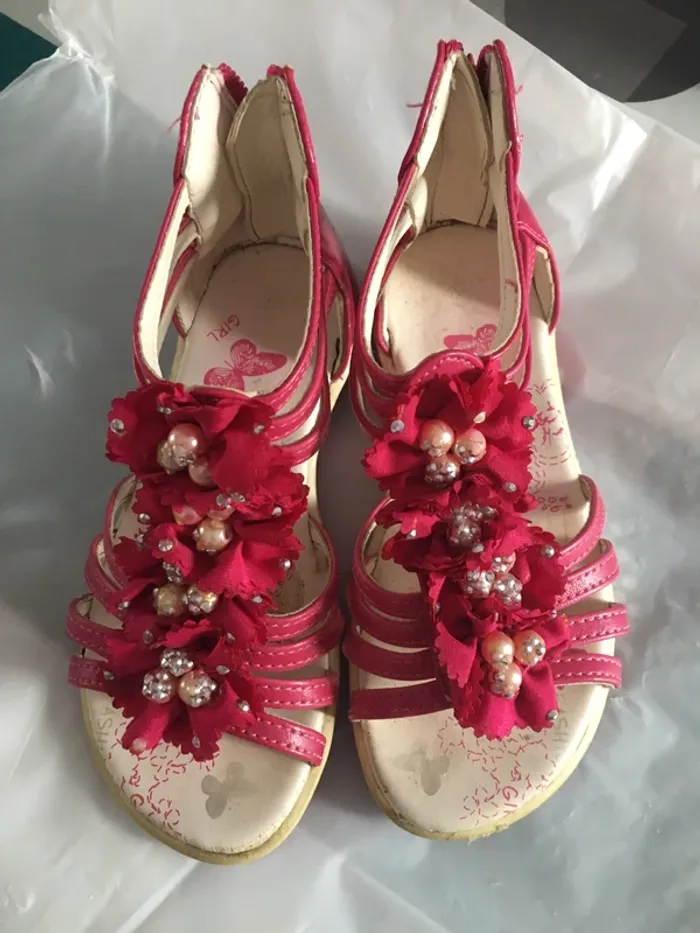 Sandales fille rose