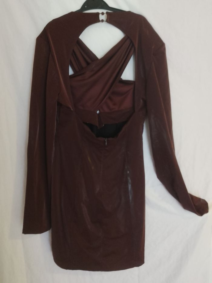 Robe Chocolat Bershka - photo numéro 2