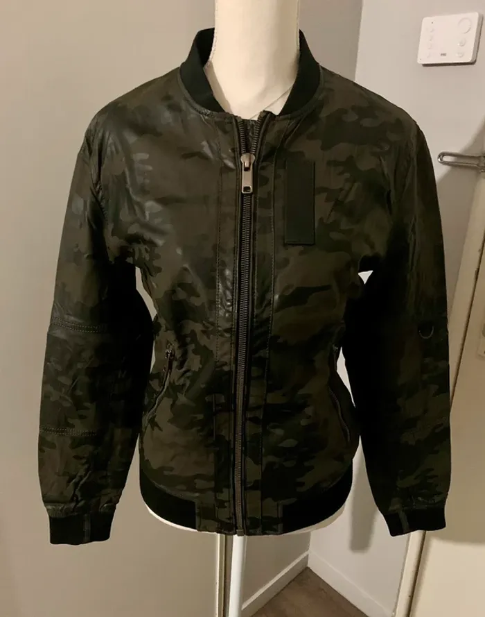 Blouson/ Veste Zara homme militaire
