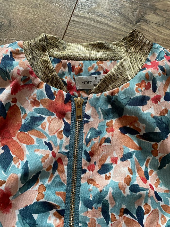 Veste d’été bleu à motif fleur rouge Emma Ella tS - photo numéro 5