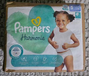 Couches Pampers Harmonie taille 5