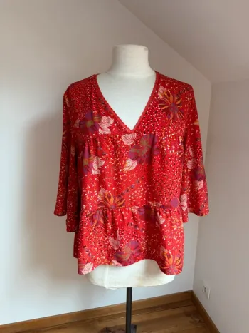 Superbe blouse fleujrie fluide Camaieu M 38 40