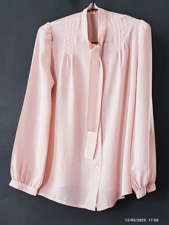 Chemise rose pâle, transparente, Taille 36