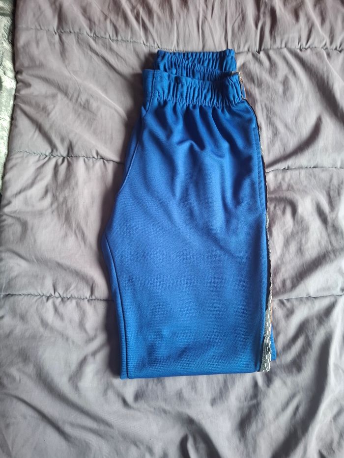 Survêtement lacoste - photo numéro 4