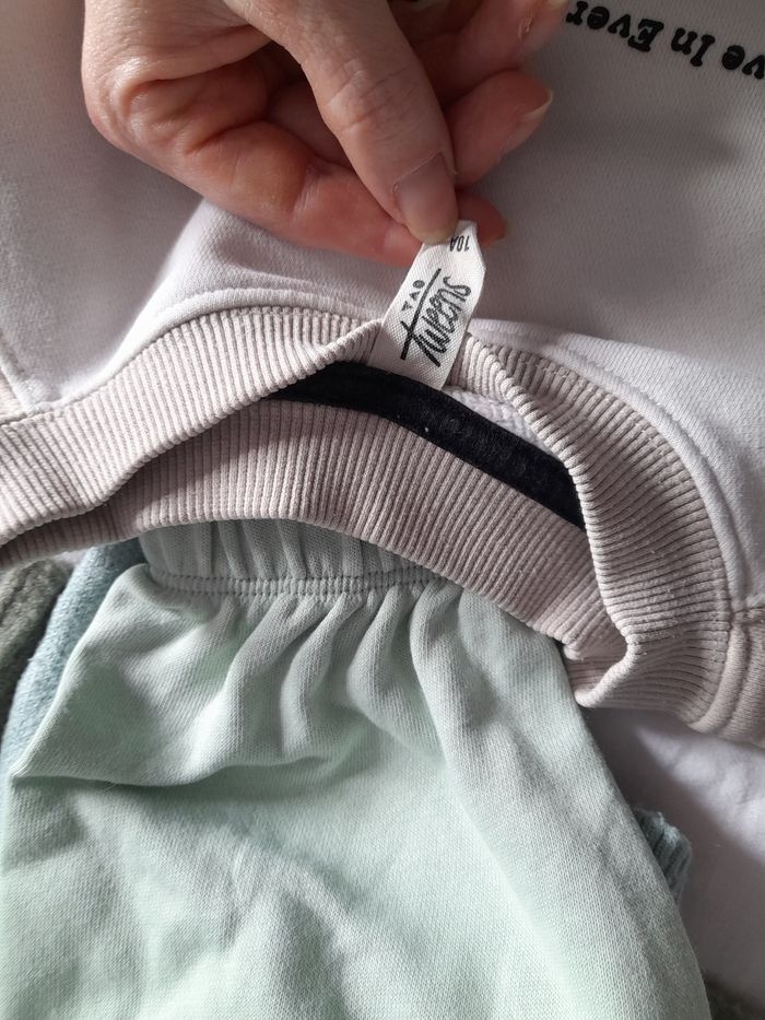 Lot pull sweat 10 12 ans - photo numéro 6