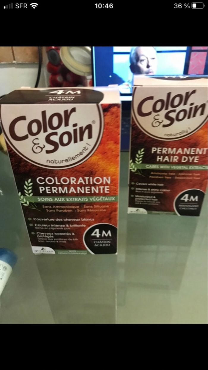 Soin couleur femme châtain acajou