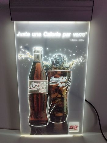 Enseigne lumineuse publicitaire Coca-Cola Light