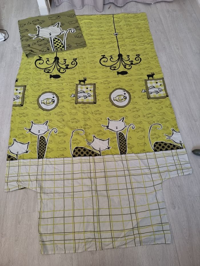 Housse de couette et taie d oreillers 1 pers