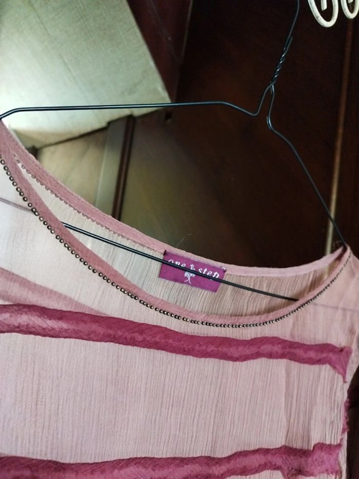 Top blouse rose dentelle col perles vintage M/38 - photo numéro 5