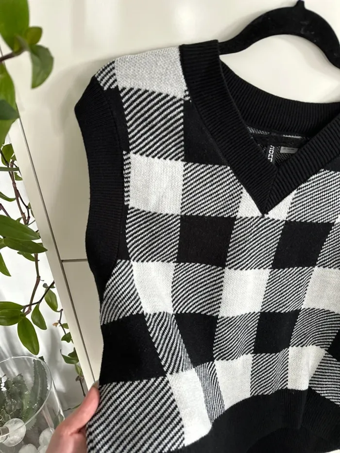 Pull sans manche noir et blanc - h&m neuf - photo numéro 2