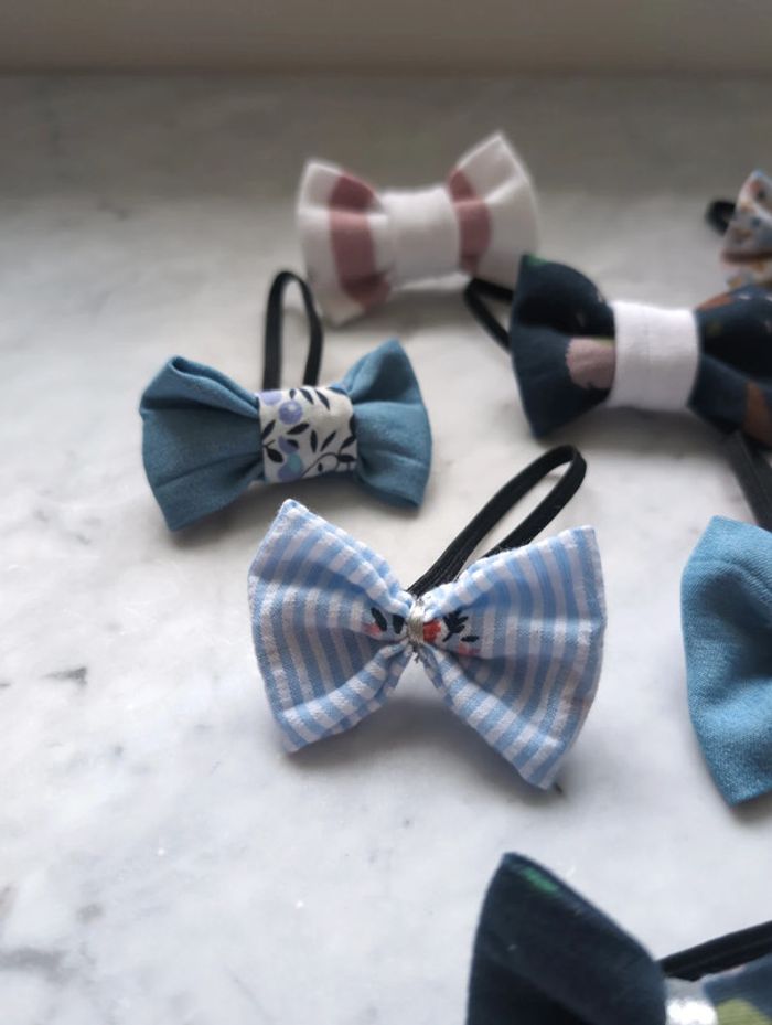 Noeud sur élastique pour cheveux fait main - photo numéro 2