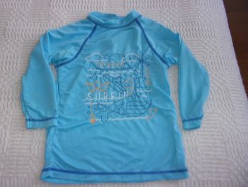 tee shirt anti UV Décathlon taille 2 ans