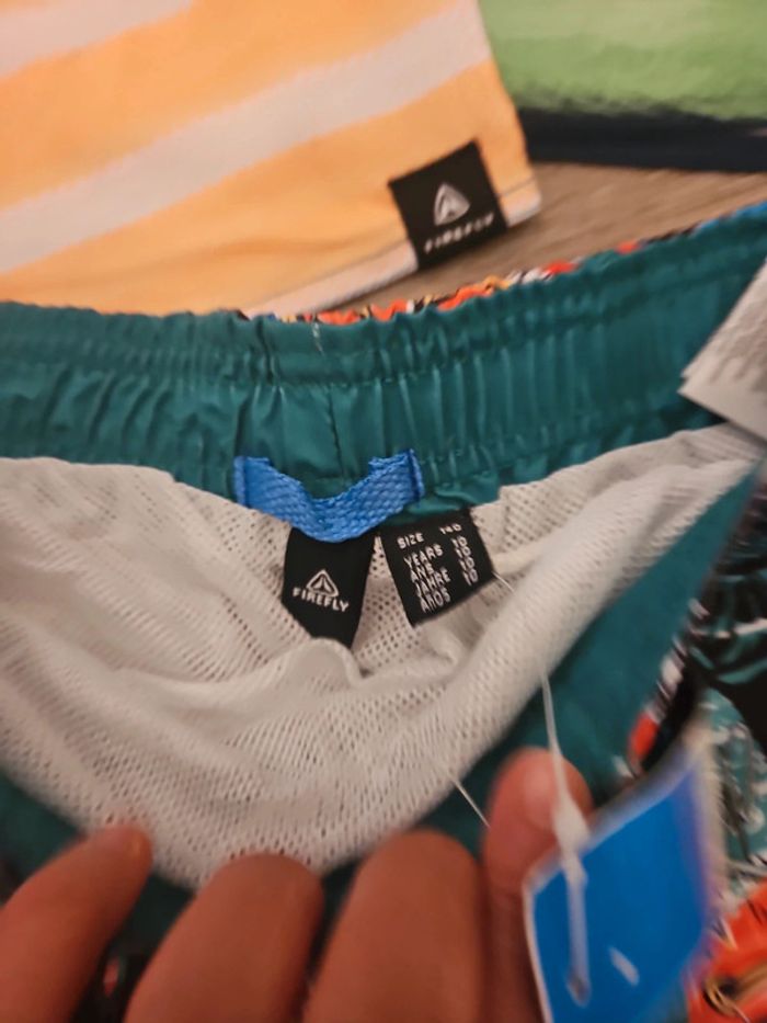 Lot shorts neufs - photo numéro 5