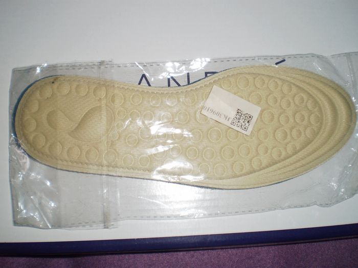 paire de semelle mémoire de forme enfant t 28 a t 32 NEUF - photo numéro 2