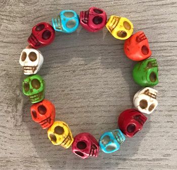Bracelet têtes de mort multicolores